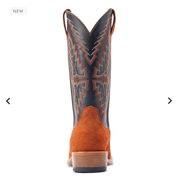 Men’s Ariat Futurity Copper Ruff Out Boots. Size 11.5